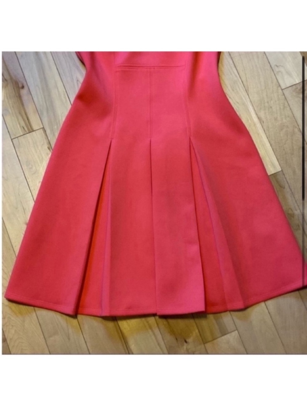 Ted Baker Coral sleeveless skater style dress exposed back gold zipper size 8-10 - Picture 3 of 13